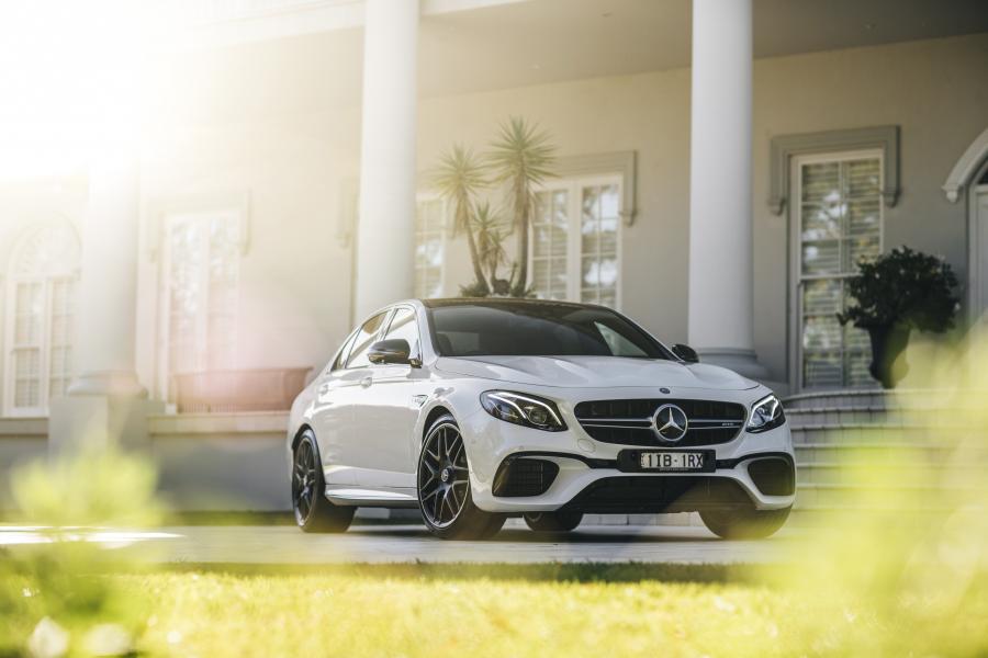  Mercedes-AMG E63 S 4Matic+ 2017 года  (AU) (фото 15 из 40)